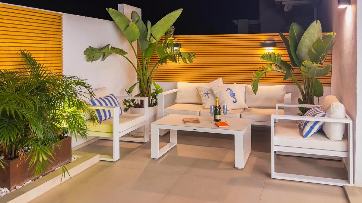 3 Bed Penthouse in The Golden Mile