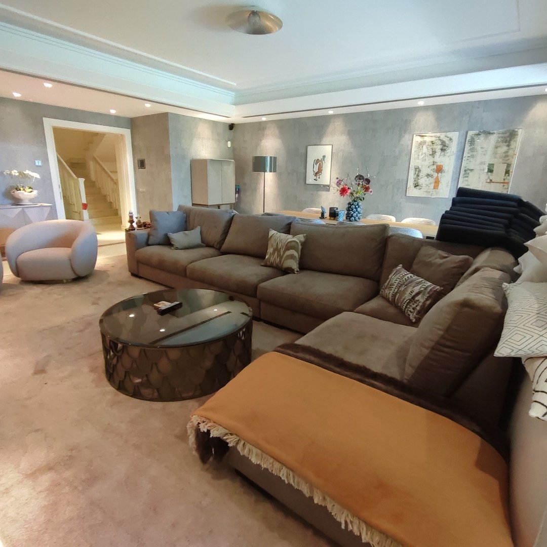 4 Bed Townhouse in Sierra Blanca