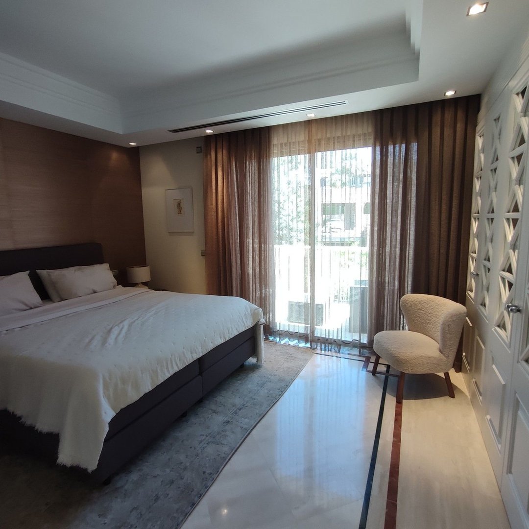 4 Bed Townhouse in Sierra Blanca