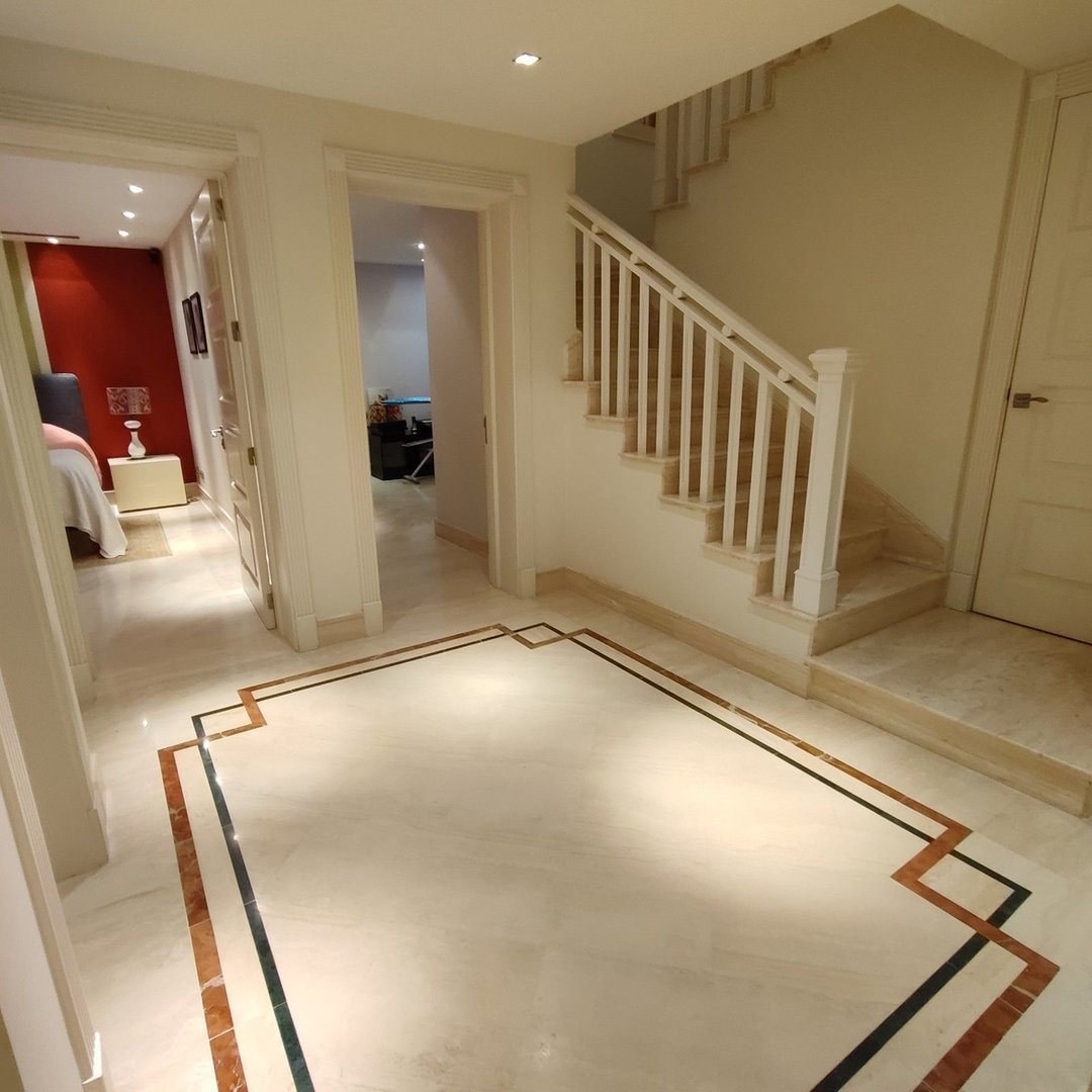 4 Bed Townhouse in Sierra Blanca