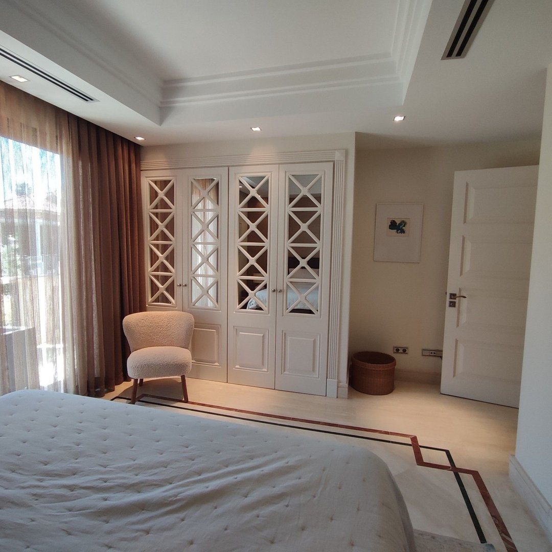 4 Bed Townhouse in Sierra Blanca