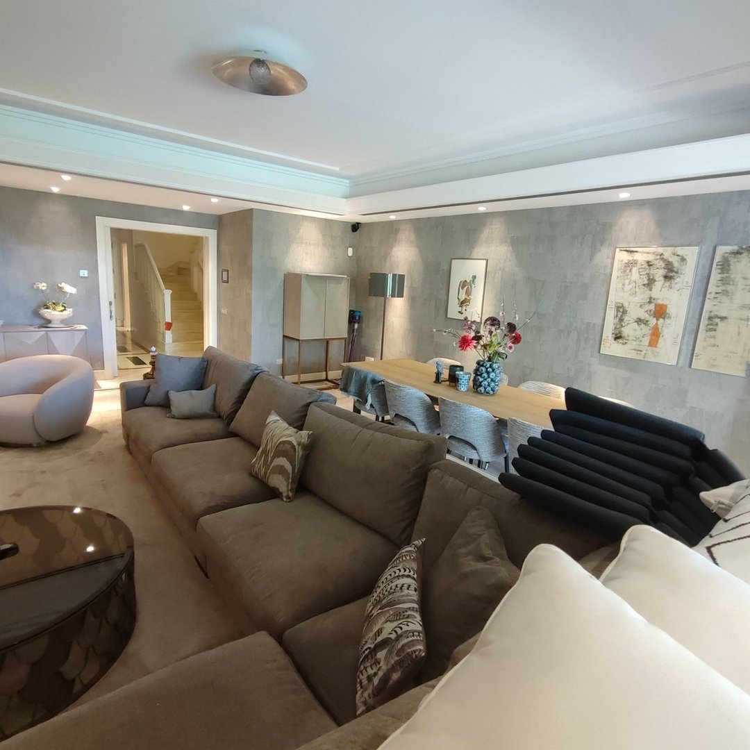4 Bed Townhouse in Sierra Blanca