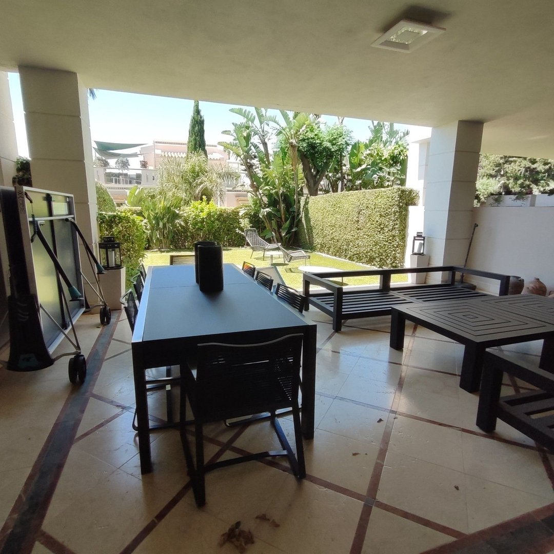 4 Bed Townhouse in Sierra Blanca