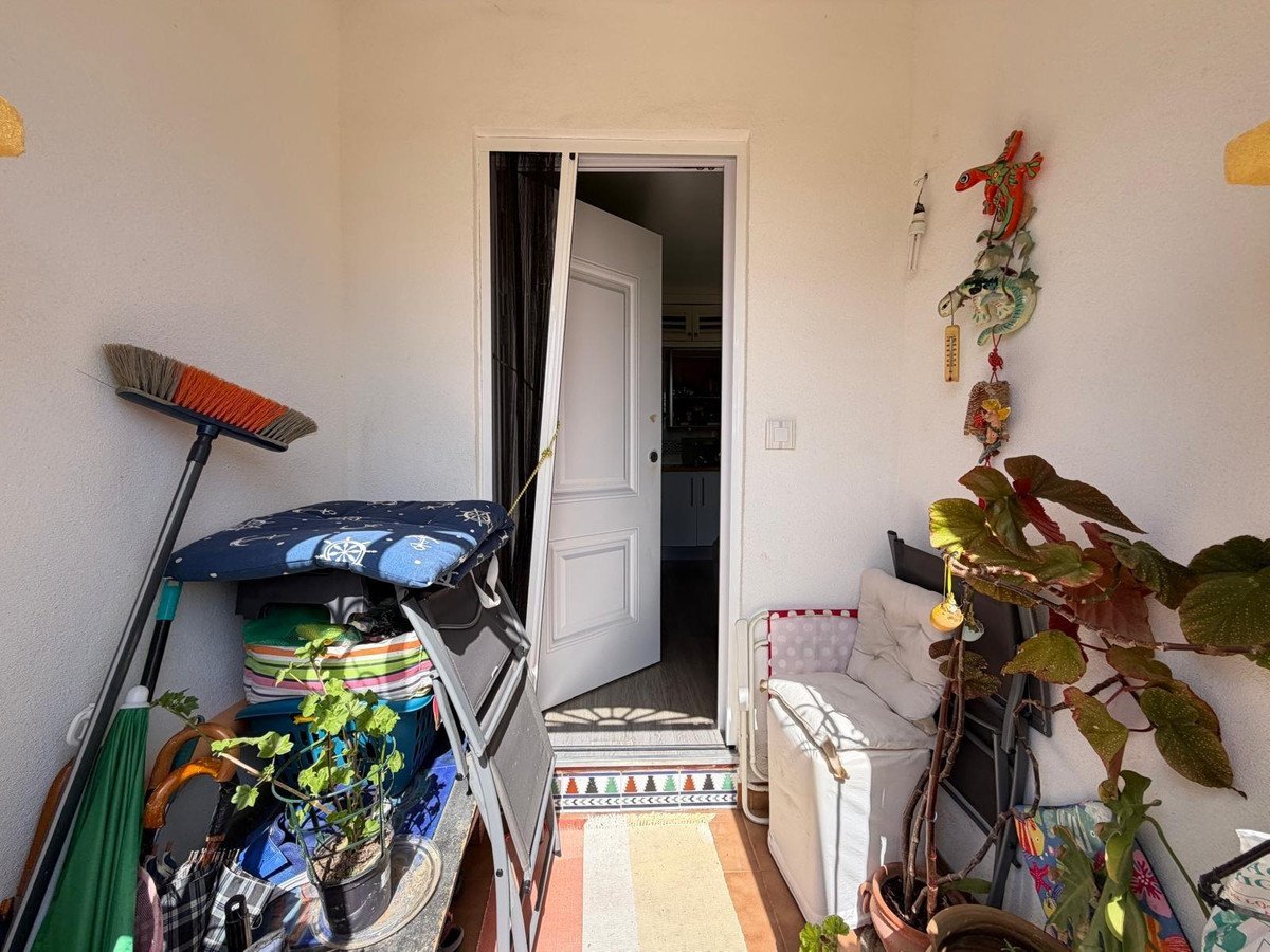 1 Bed Middle Floor Apartment in San Miguel de Salinas
