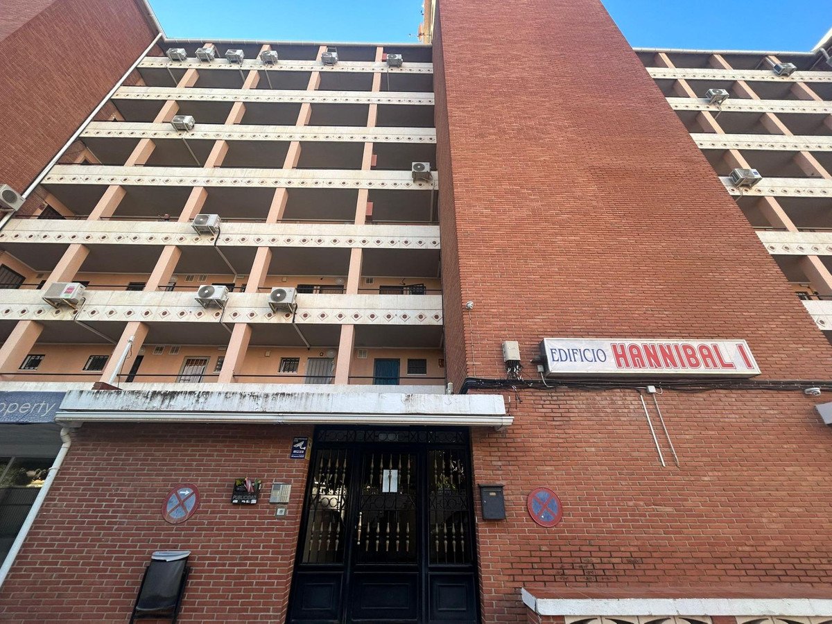 1 Bed Middle Floor Studio in Finestrat