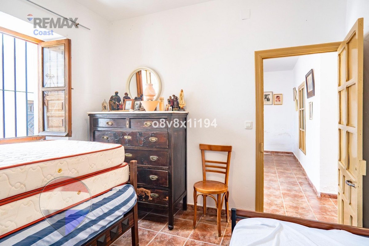 3 Bed Detached Villa in Periana