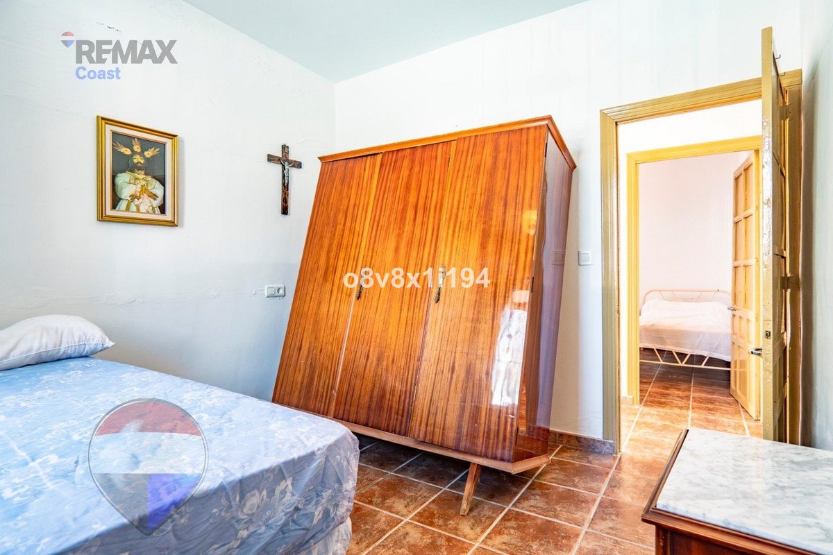 3 Bed Detached Villa in Periana