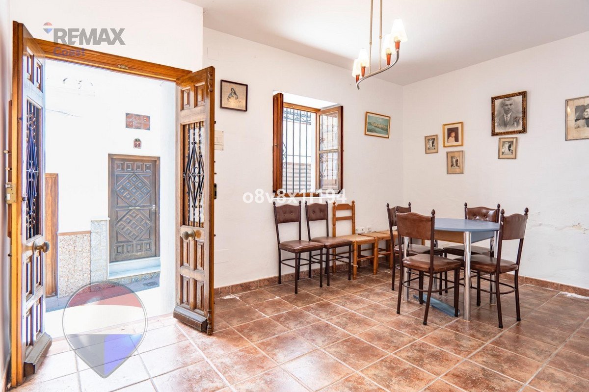 3 Bed Detached Villa in Periana