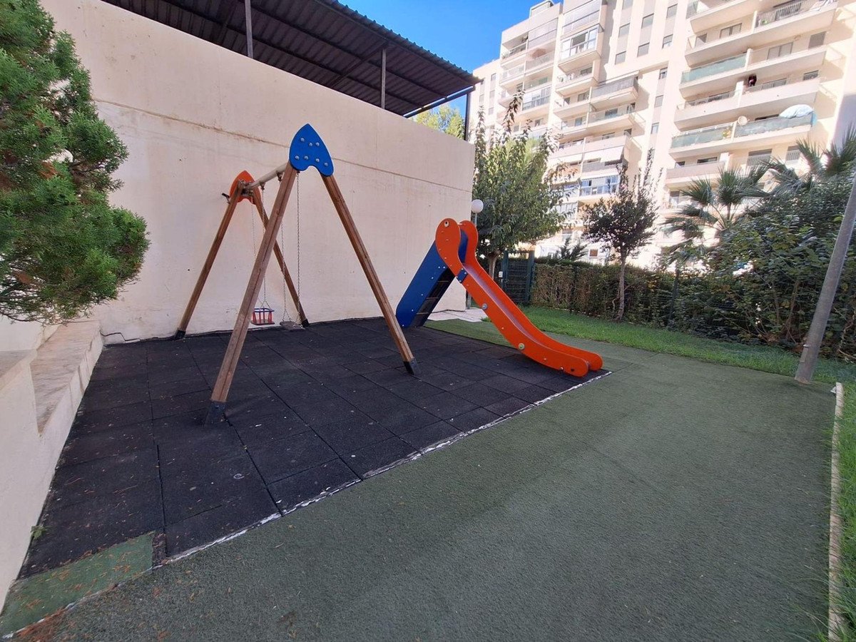 2 Bed Middle Floor Apartment in Villajoyosa
