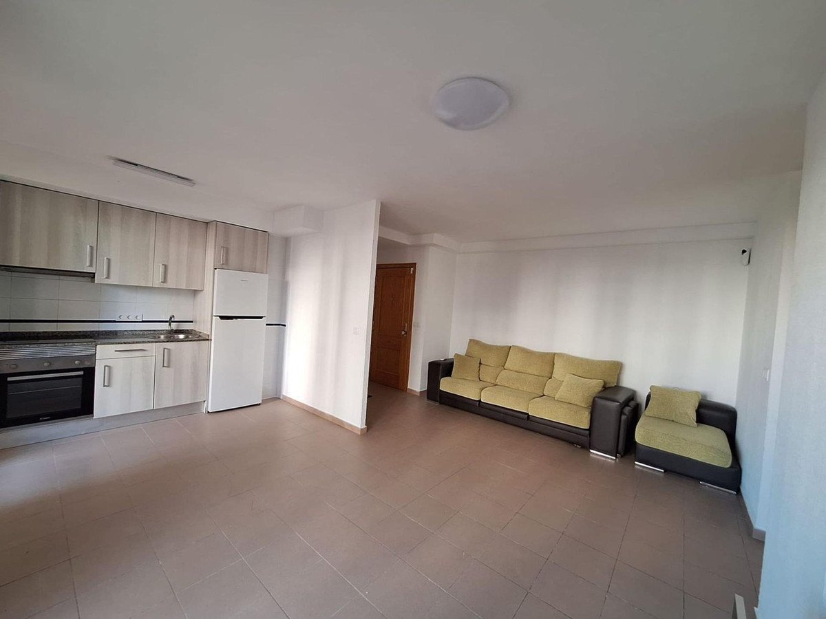 2 Bed Middle Floor Apartment in Villajoyosa