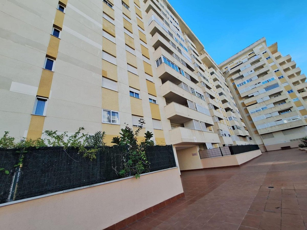 2 Bed Middle Floor Apartment in Villajoyosa