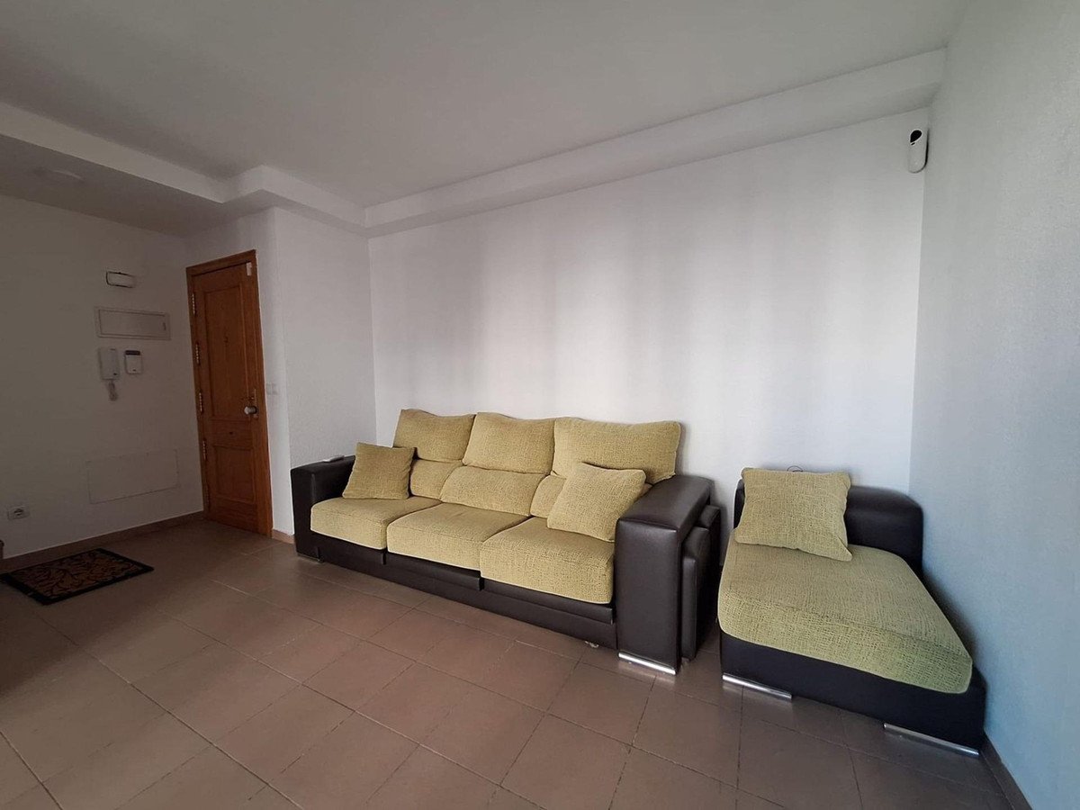 2 Bed Middle Floor Apartment in Villajoyosa