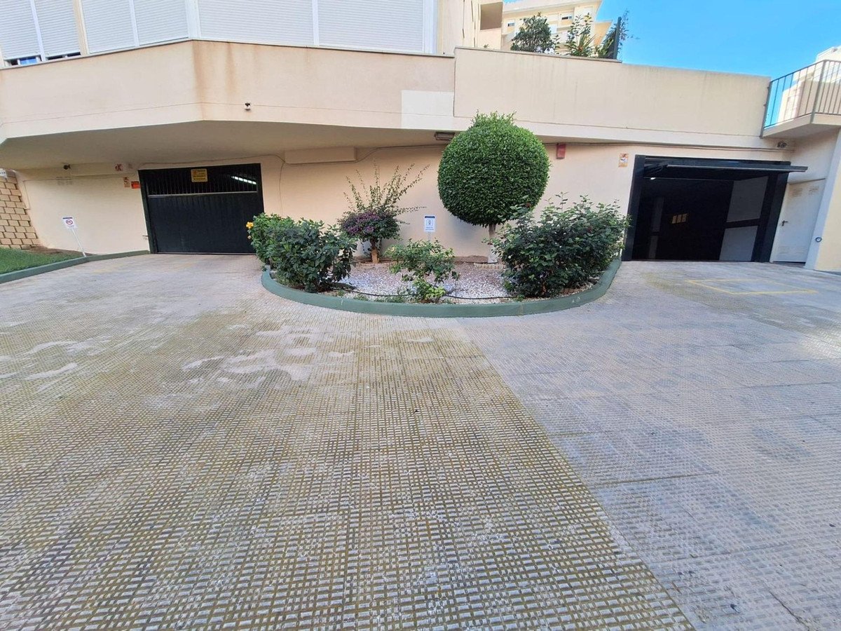 2 Bed Middle Floor Apartment in Villajoyosa