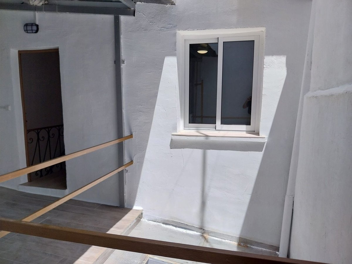 2 Bed Townhouse in Coín