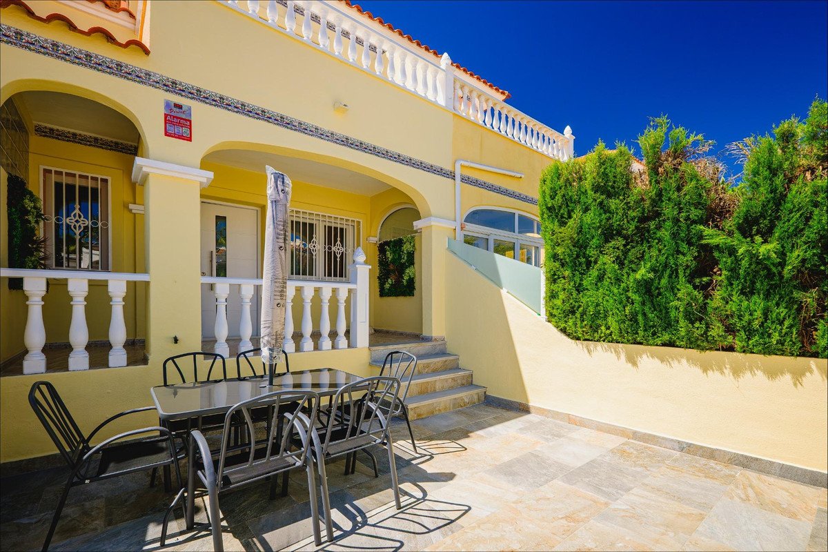 3 Bed Bungalow in Orihuela Costa