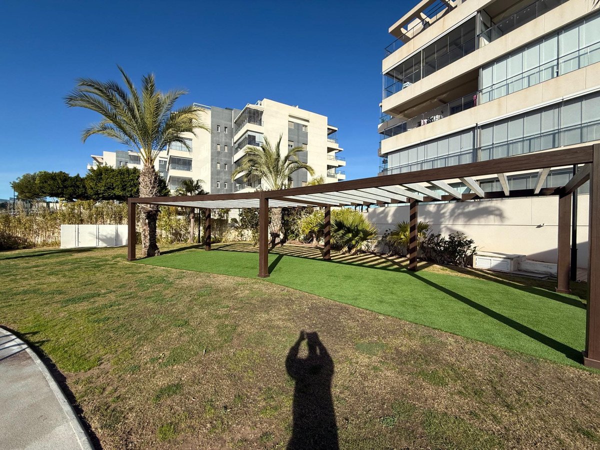 3 Bed Middle Floor Apartment in Orihuela Costa