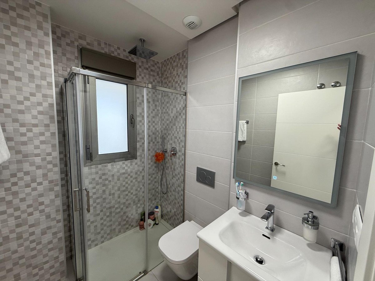 3 Bed Middle Floor Apartment in Orihuela Costa