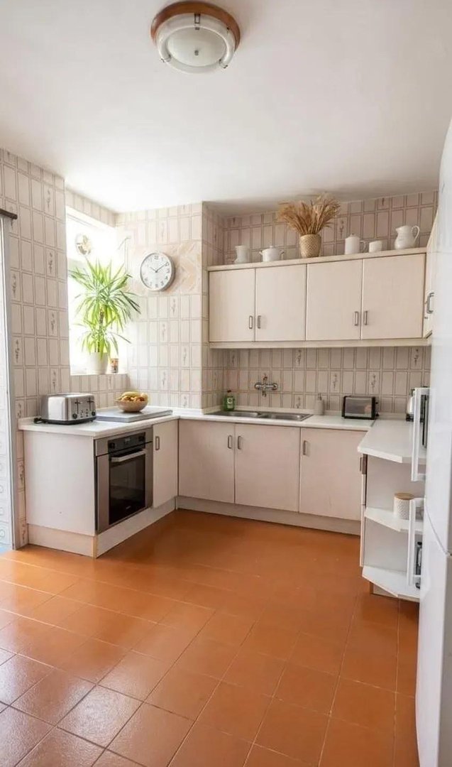 3 Bed Middle Floor Apartment in Málaga