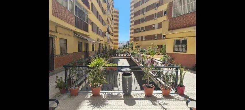 3 Bed Middle Floor Apartment in Málaga