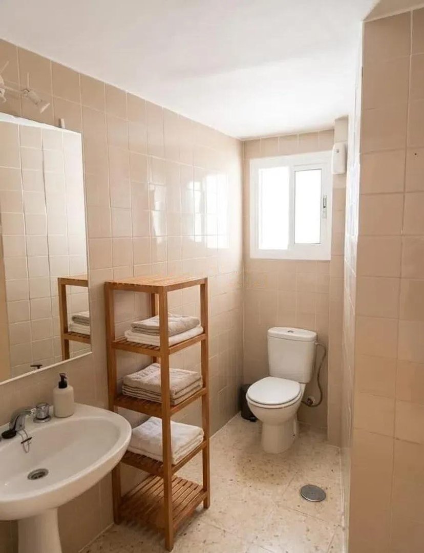 3 Bed Middle Floor Apartment in Málaga