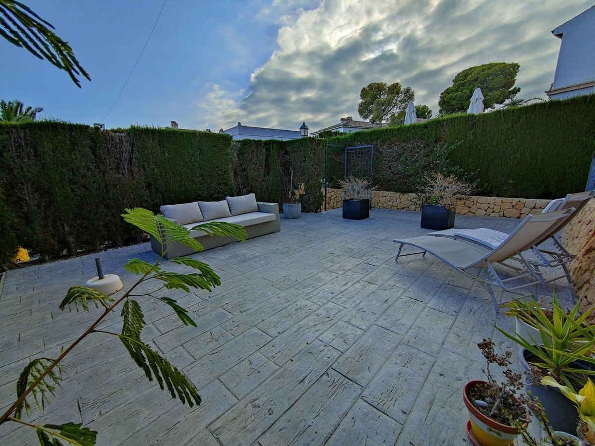 3 Bed Bungalow in Finestrat