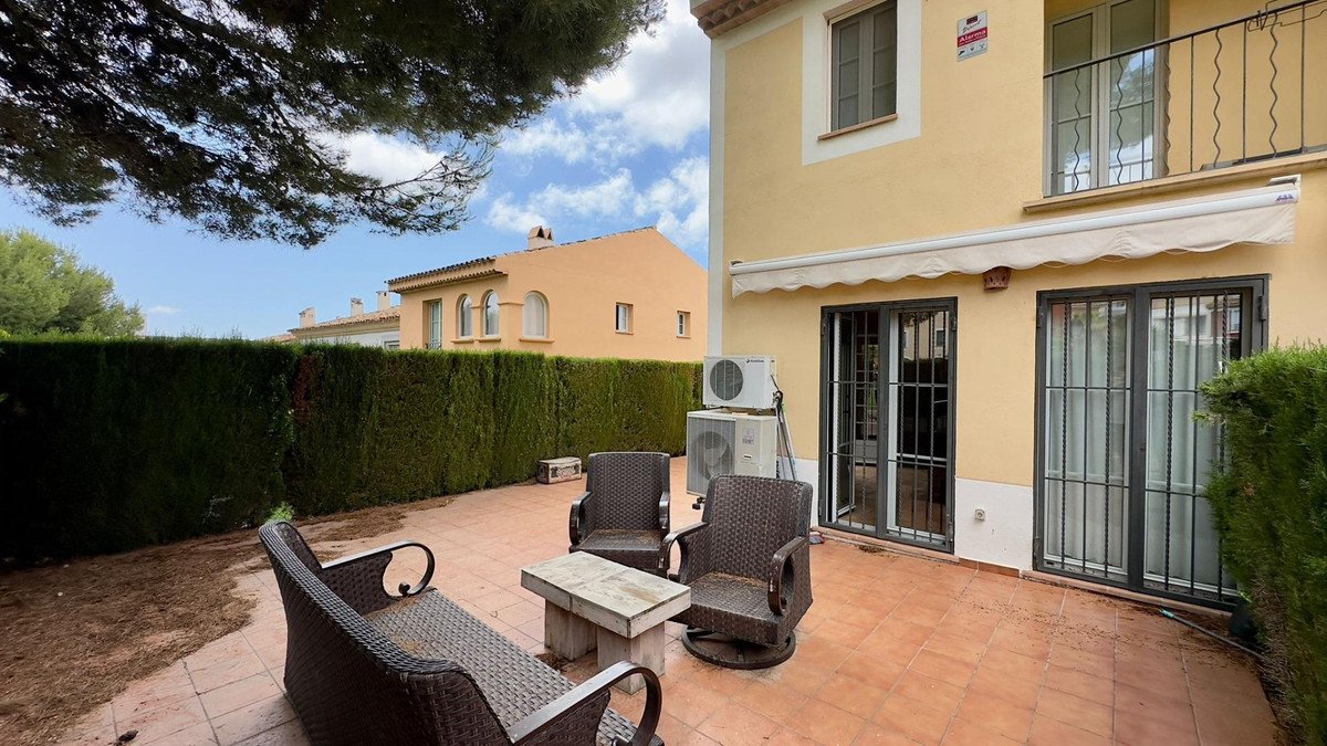 3 Bed Bungalow in Finestrat