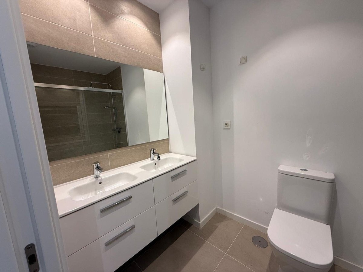 2 Bed Townhouse in Manilva