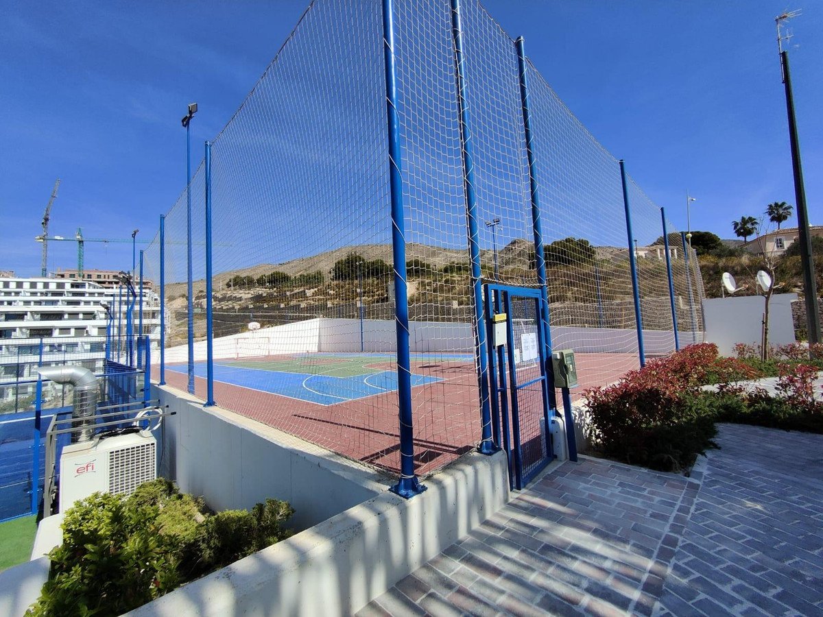 2 Bed Middle Floor Apartment in Finestrat