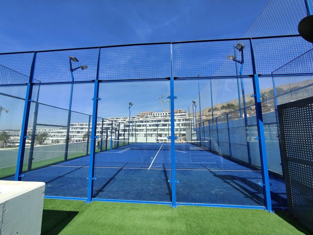 2 Bed Middle Floor Apartment in Finestrat
