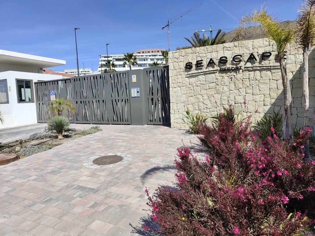2 Bed Middle Floor Apartment in Finestrat