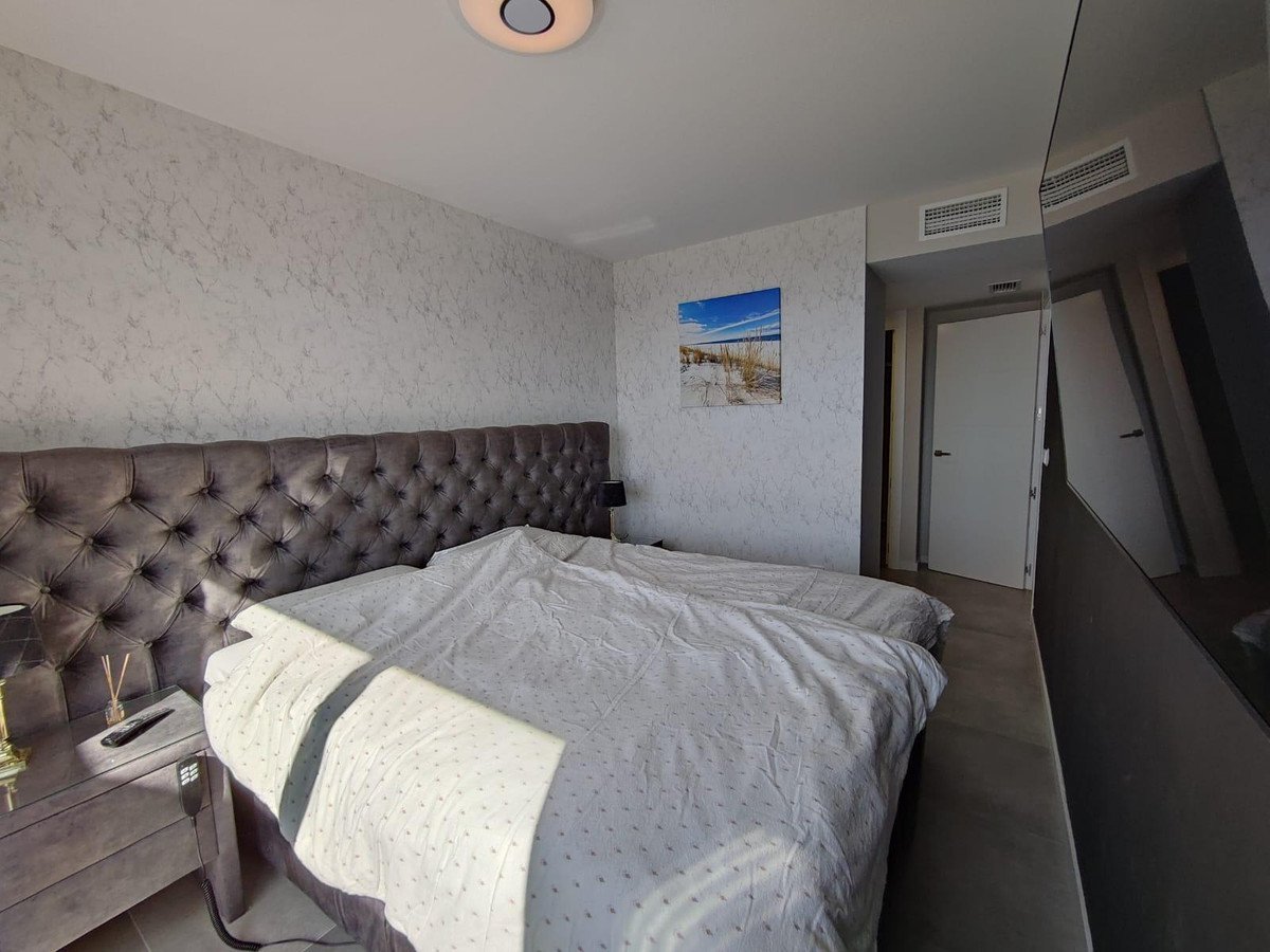 2 Bed Middle Floor Apartment in Finestrat