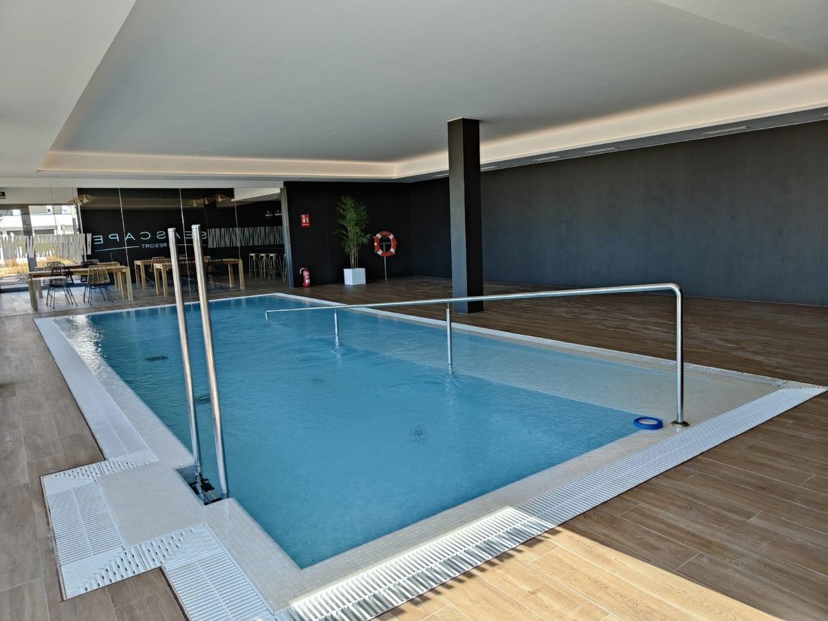 2 Bed Middle Floor Apartment in Finestrat