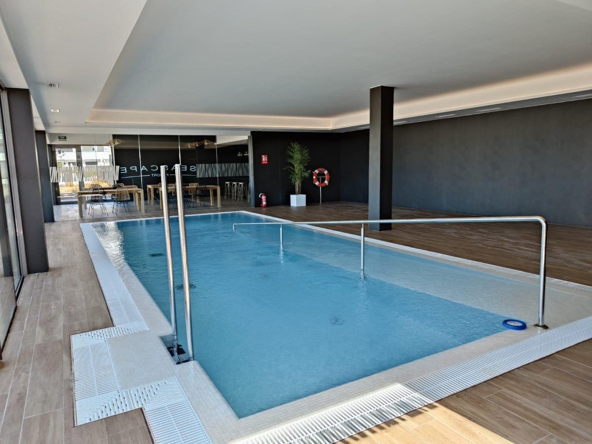 2 Bed Middle Floor Apartment in Finestrat