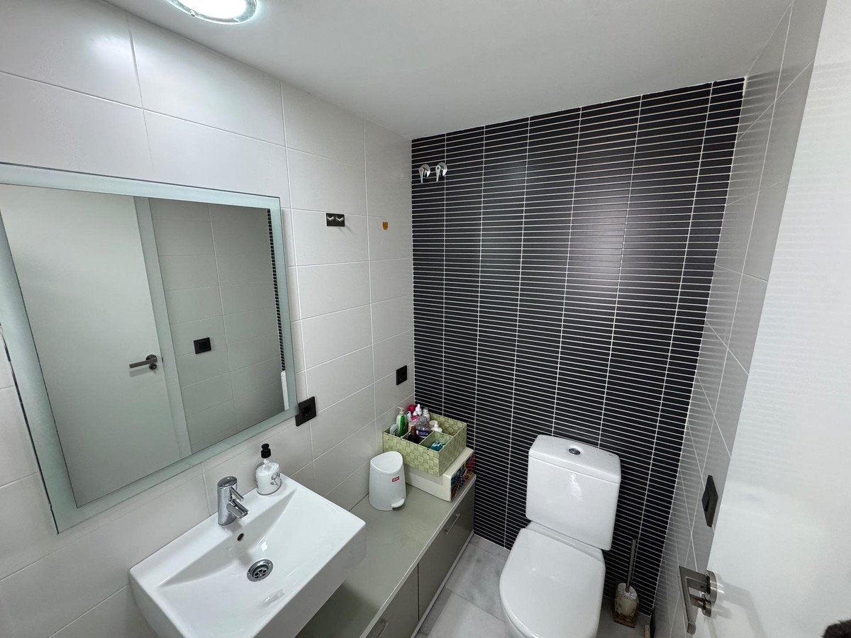 3 Bed Middle Floor Apartment in Villajoyosa