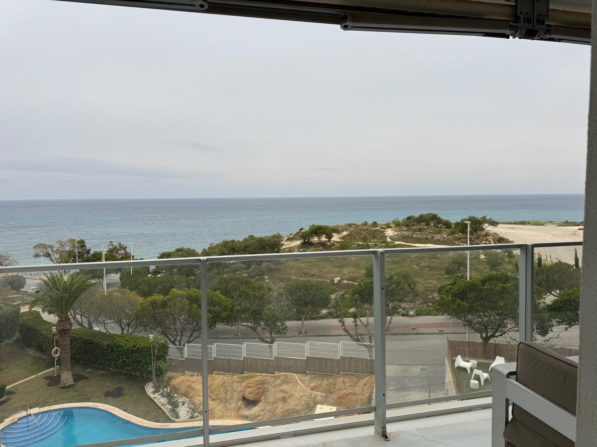 3 Bed Middle Floor Apartment in Villajoyosa
