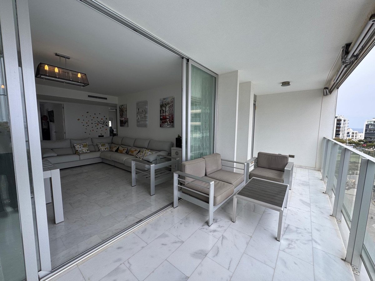 3 Bed Middle Floor Apartment in Villajoyosa