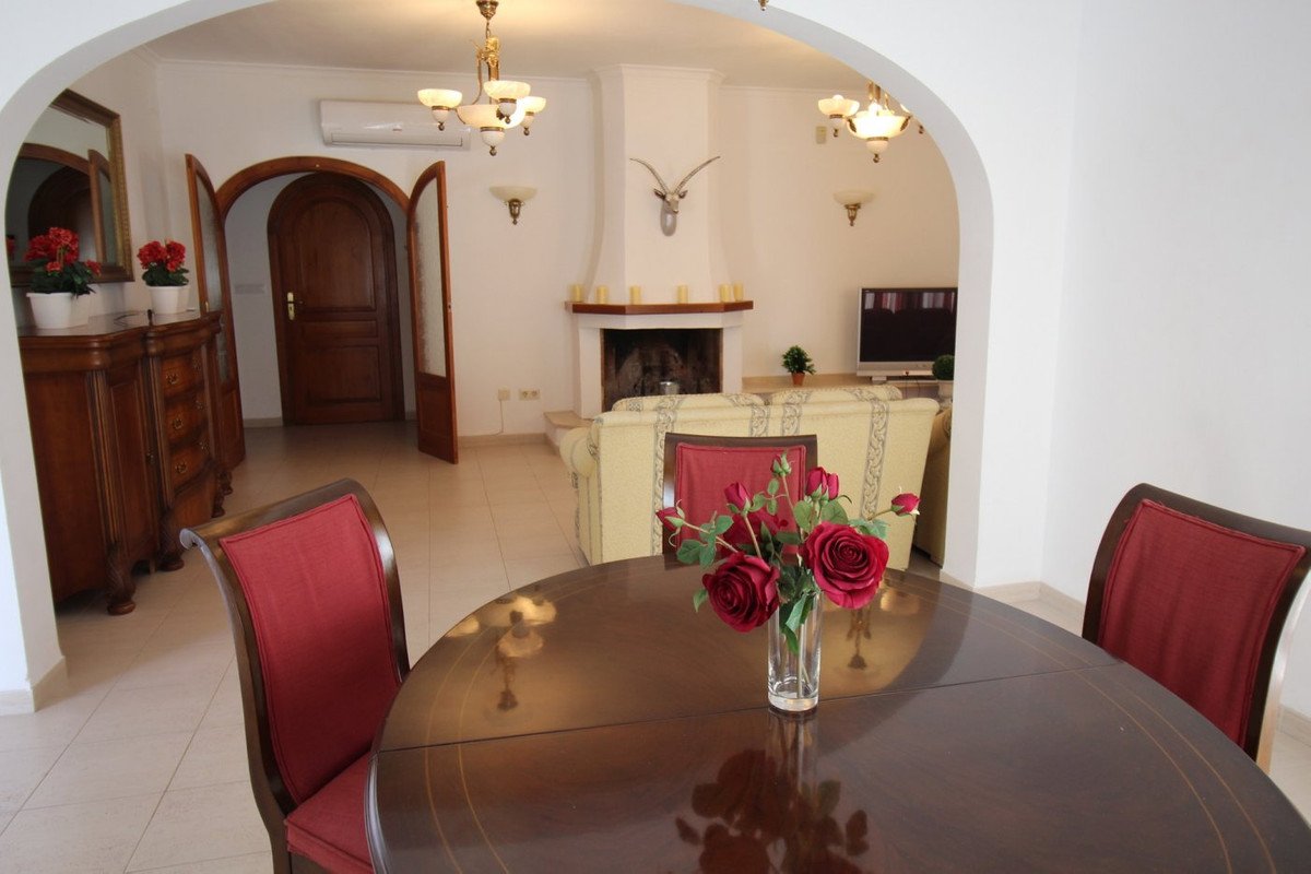 5 Bed Bungalow in Calpe