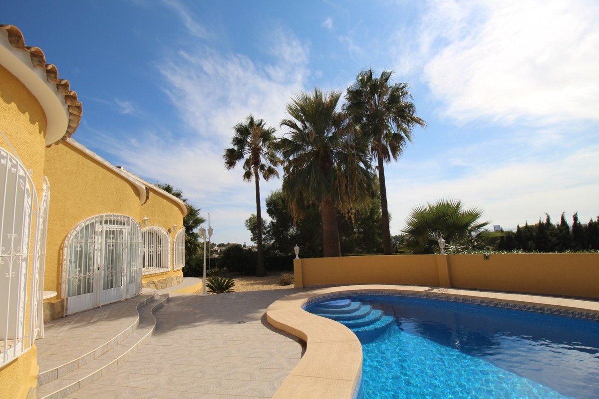 5 Bed Bungalow in Calpe