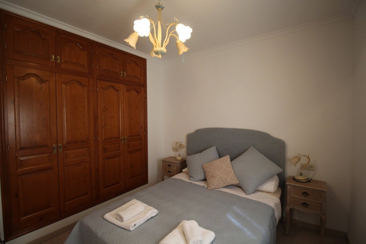 5 Bed Bungalow in Calpe