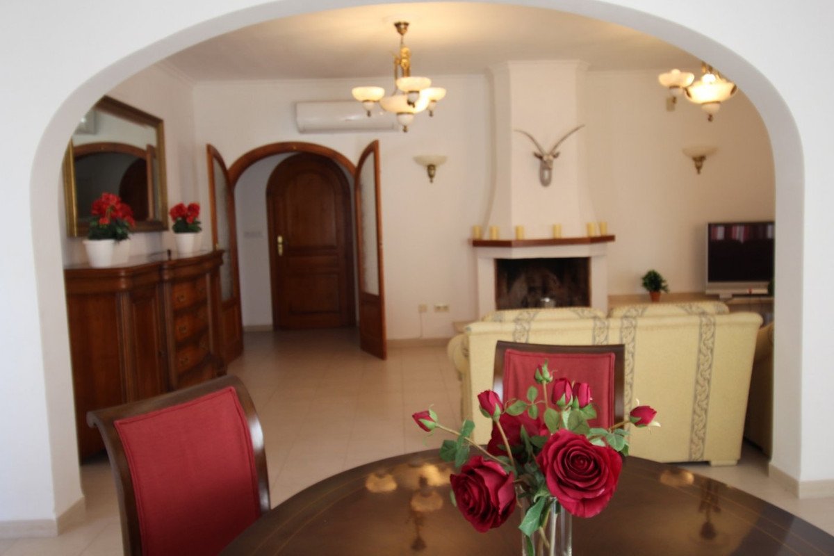 5 Bed Bungalow in Calpe