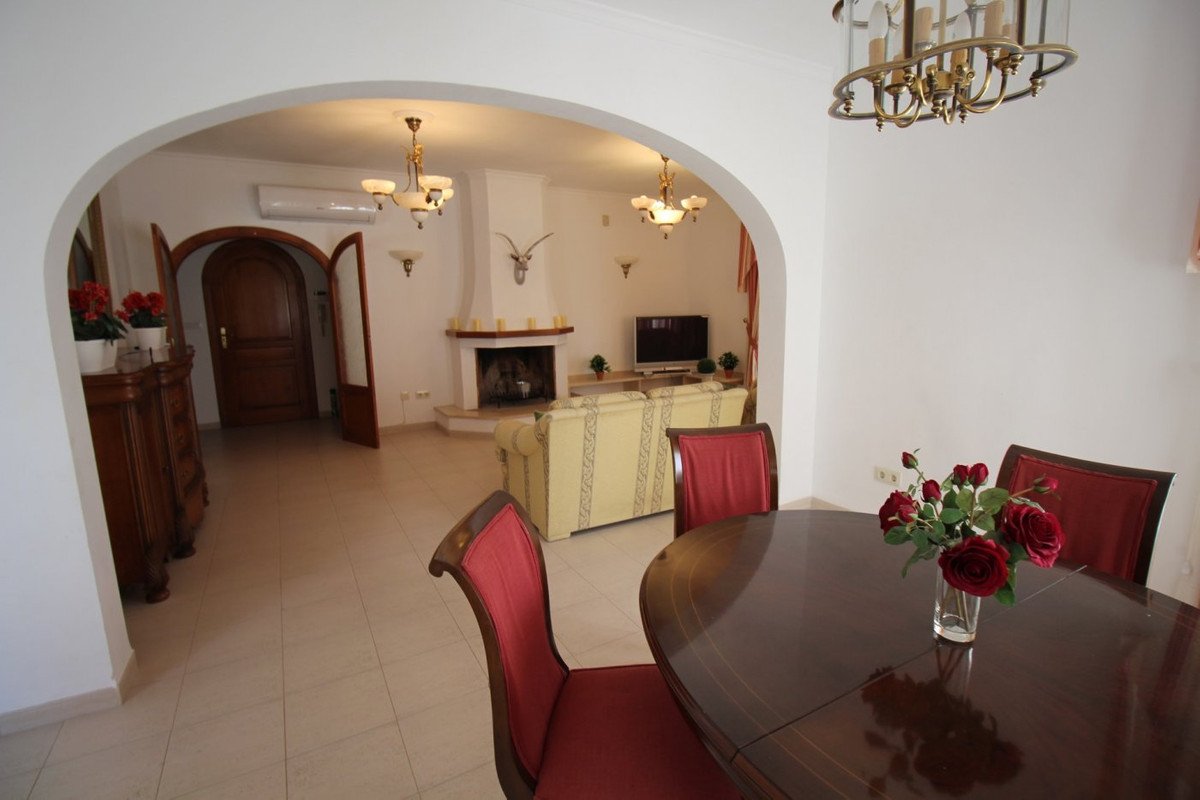 5 Bed Bungalow in Calpe