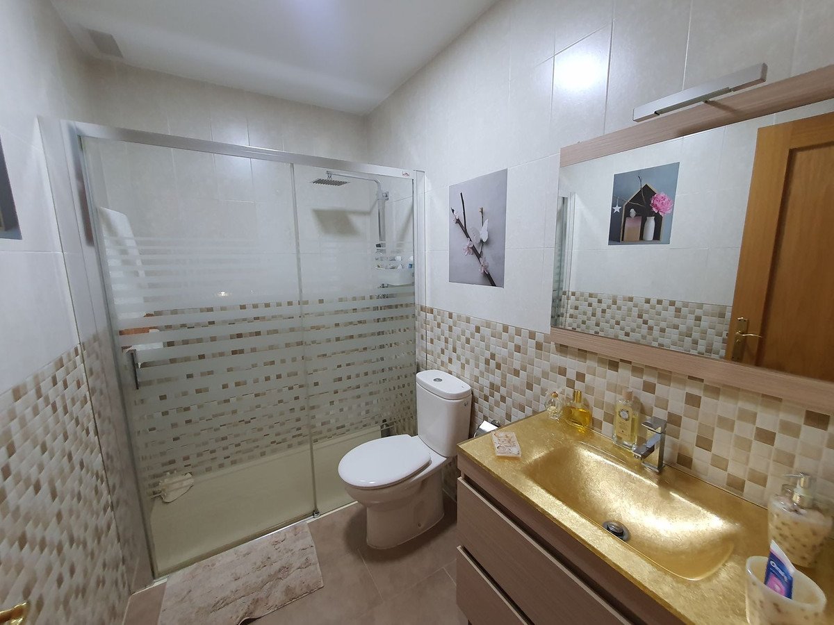 4 Bed Townhouse in Churriana