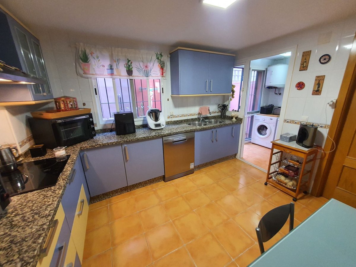 4 Bed Townhouse in Churriana