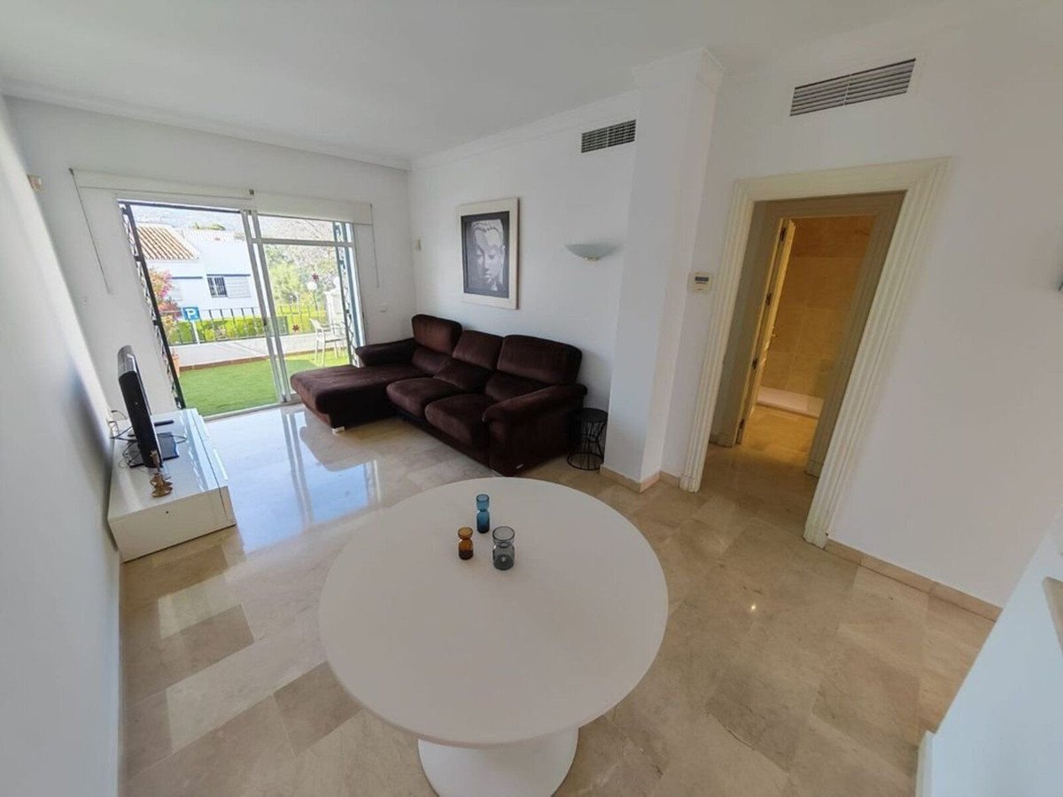 2 Bed Top Floor Apartment in Marbella