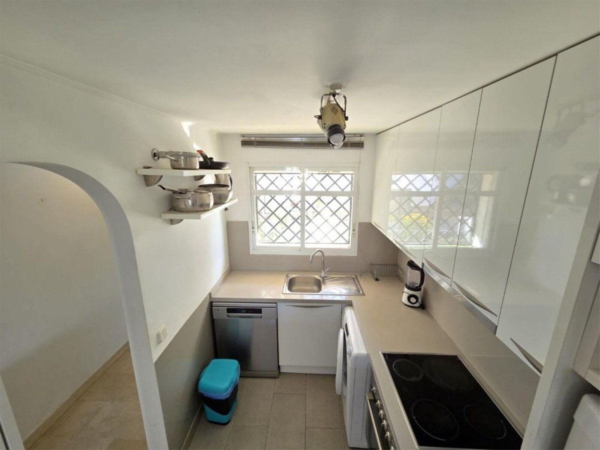 2 Bed Top Floor Apartment in Marbella