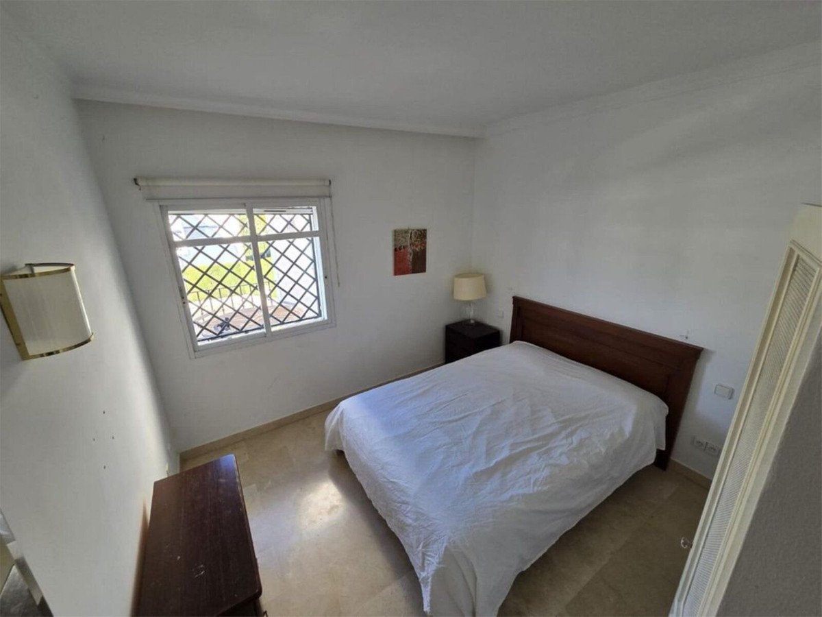 2 Bed Top Floor Apartment in Marbella