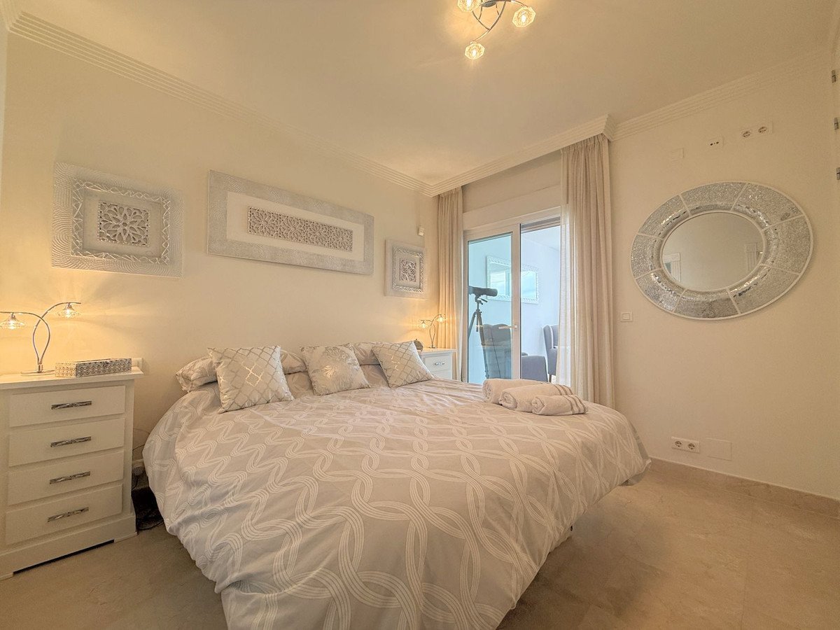 2 Bed Ground Floor Apartment in Estepona