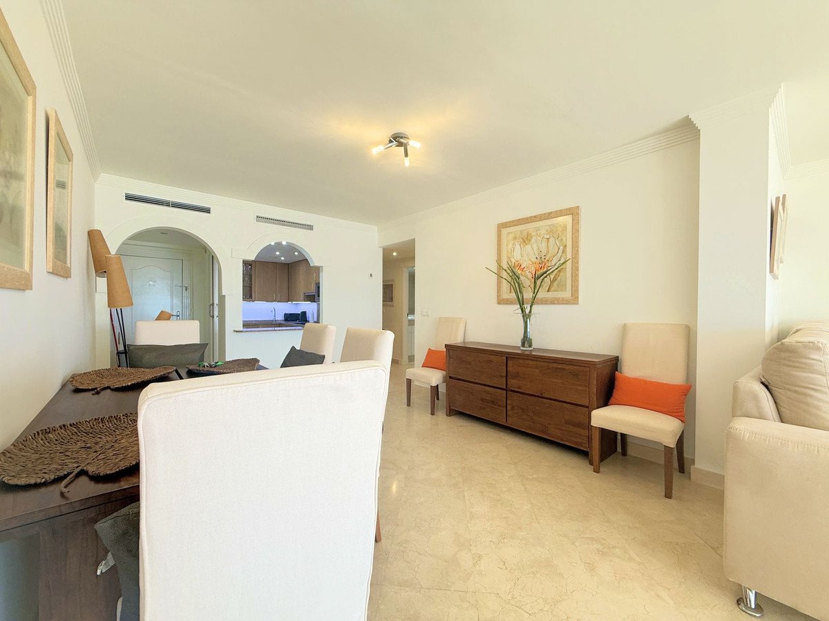2 Bed Ground Floor Apartment in Estepona