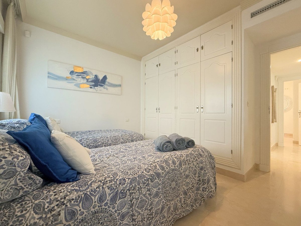 2 Bed Ground Floor Apartment in Estepona