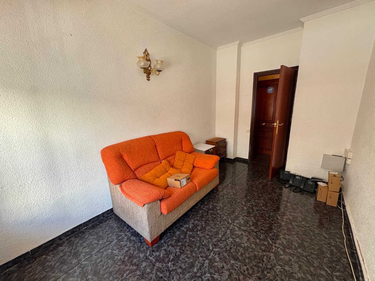 4 Bed Ground Floor Apartment in Guardamar del Segura